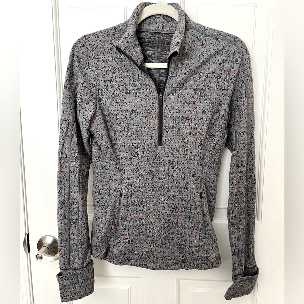 Lululemon run briskly 1/2 zip long sleeved top.